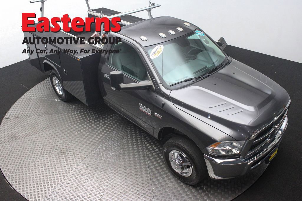Used 2018 RAM 3500 Tradesman w/ Chrome Appearance Group image 3