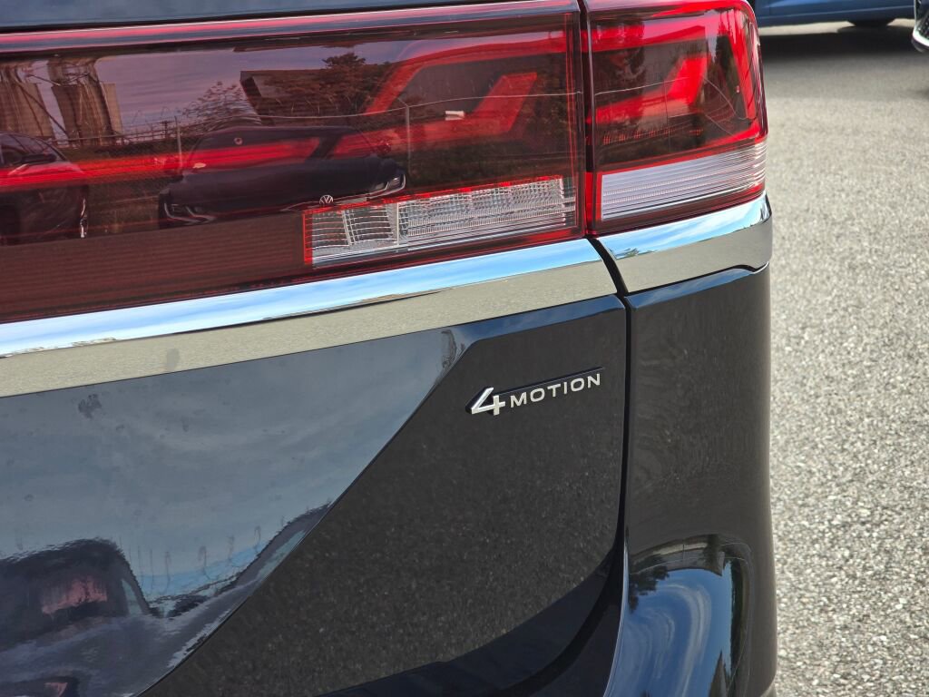 New 2026 Volkswagen Atlas SEL Premium R-Line image 15