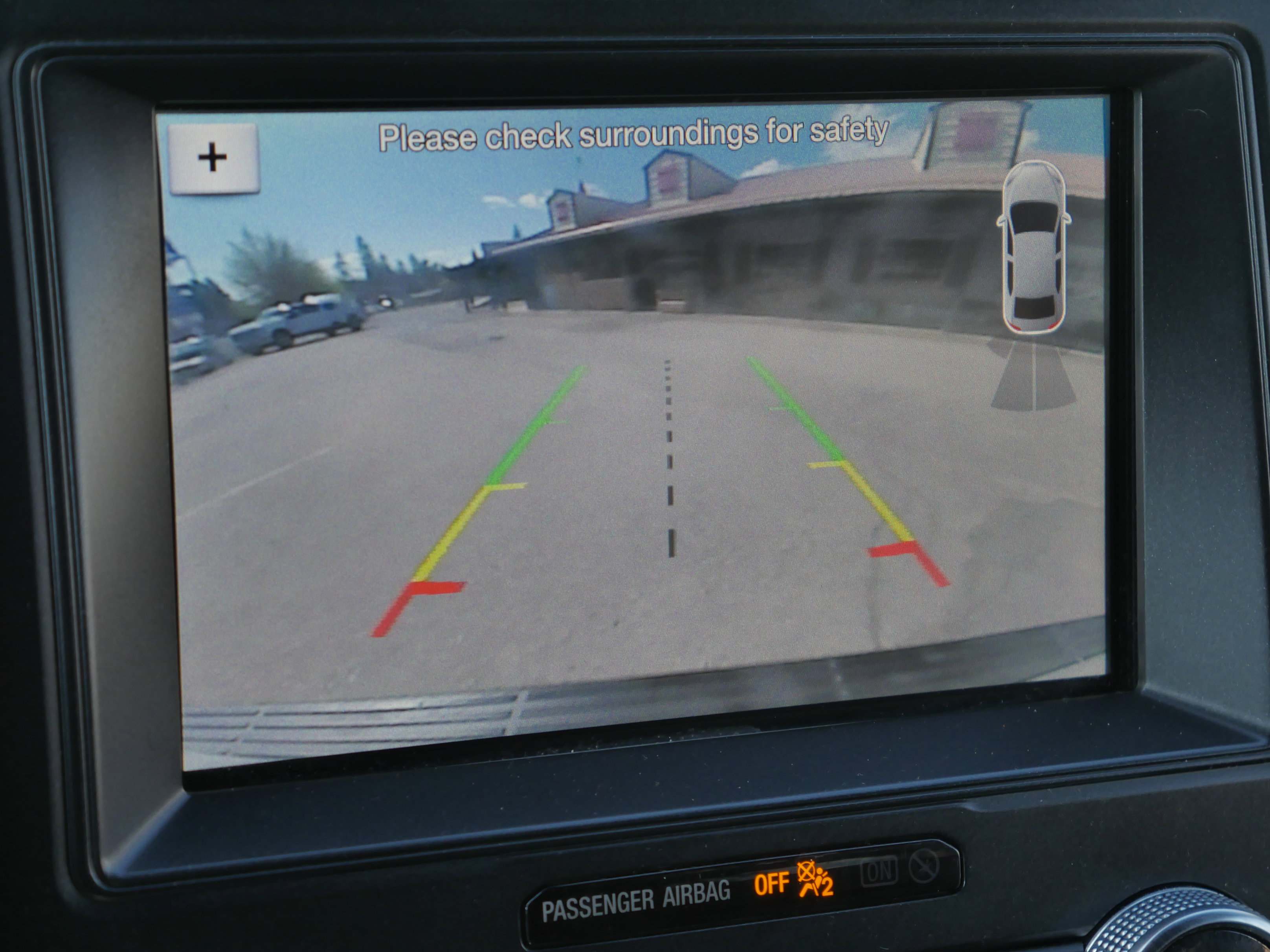 Used 2019 Ford Expedition XLT w/ Equipment Group 201A AWD/4WD image 12