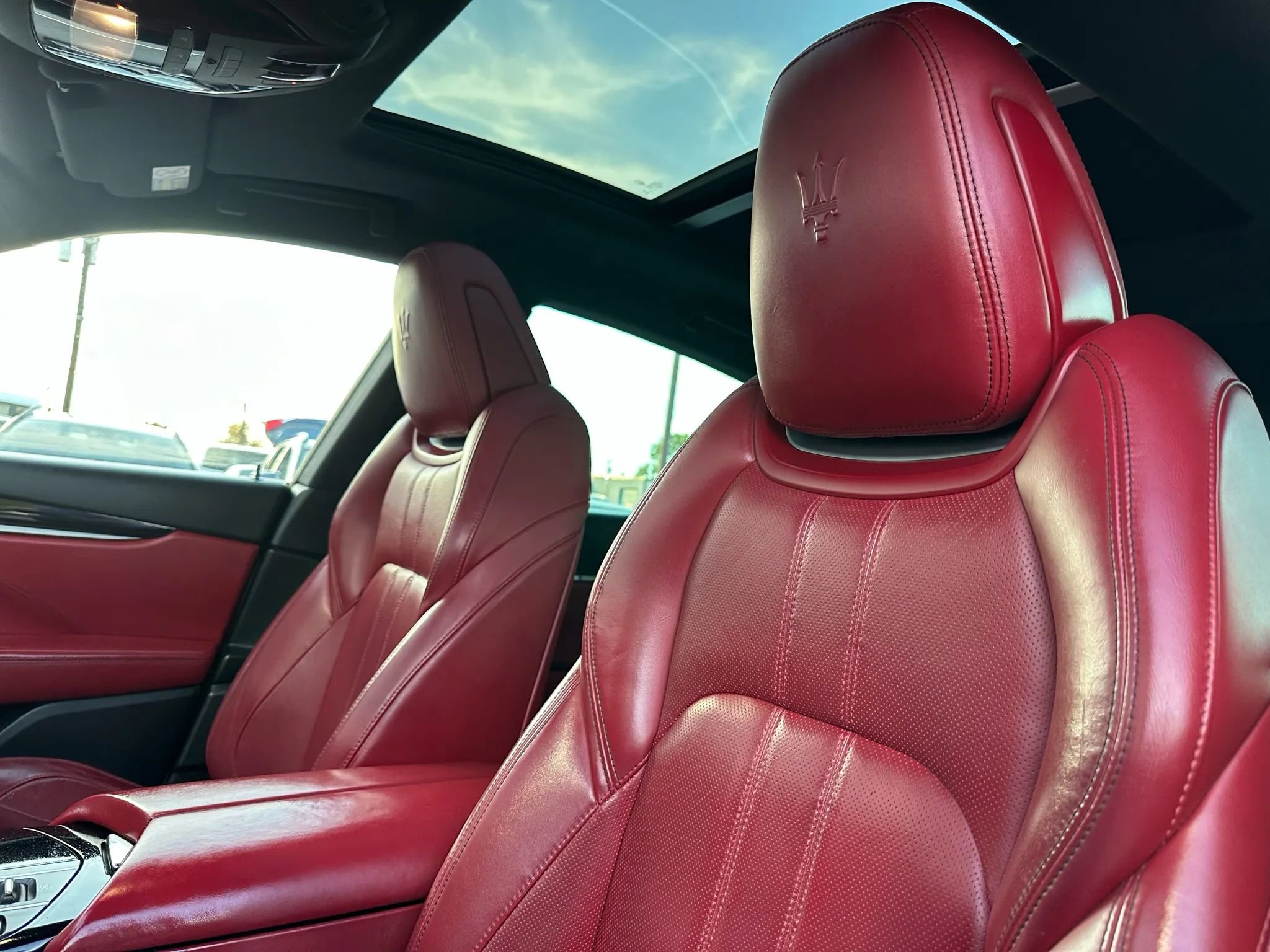 Used 2017 Maserati Levante w/ Sport Package image 14