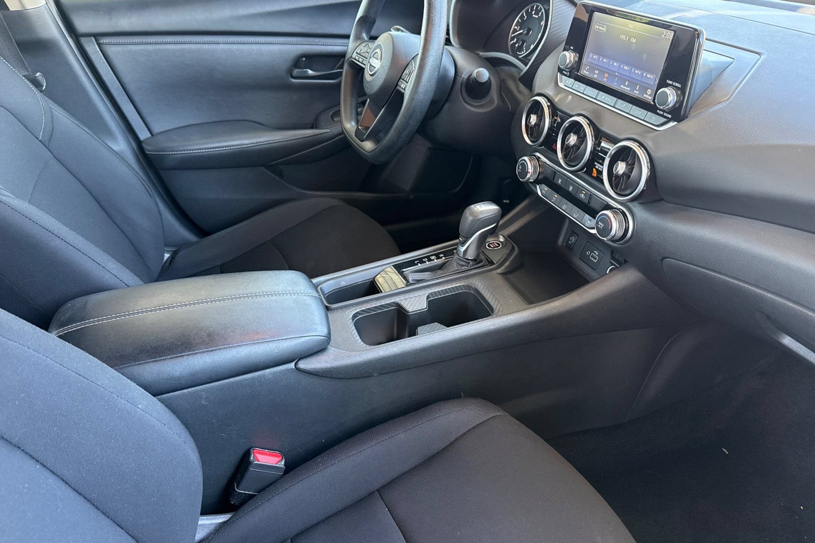 Used 2024 Nissan Sentra S FWD image 21