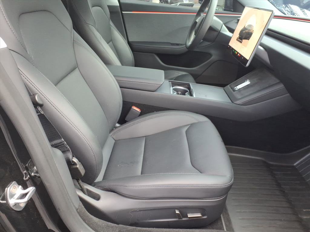 Used 2025 Tesla Model 3 Long Range image 11