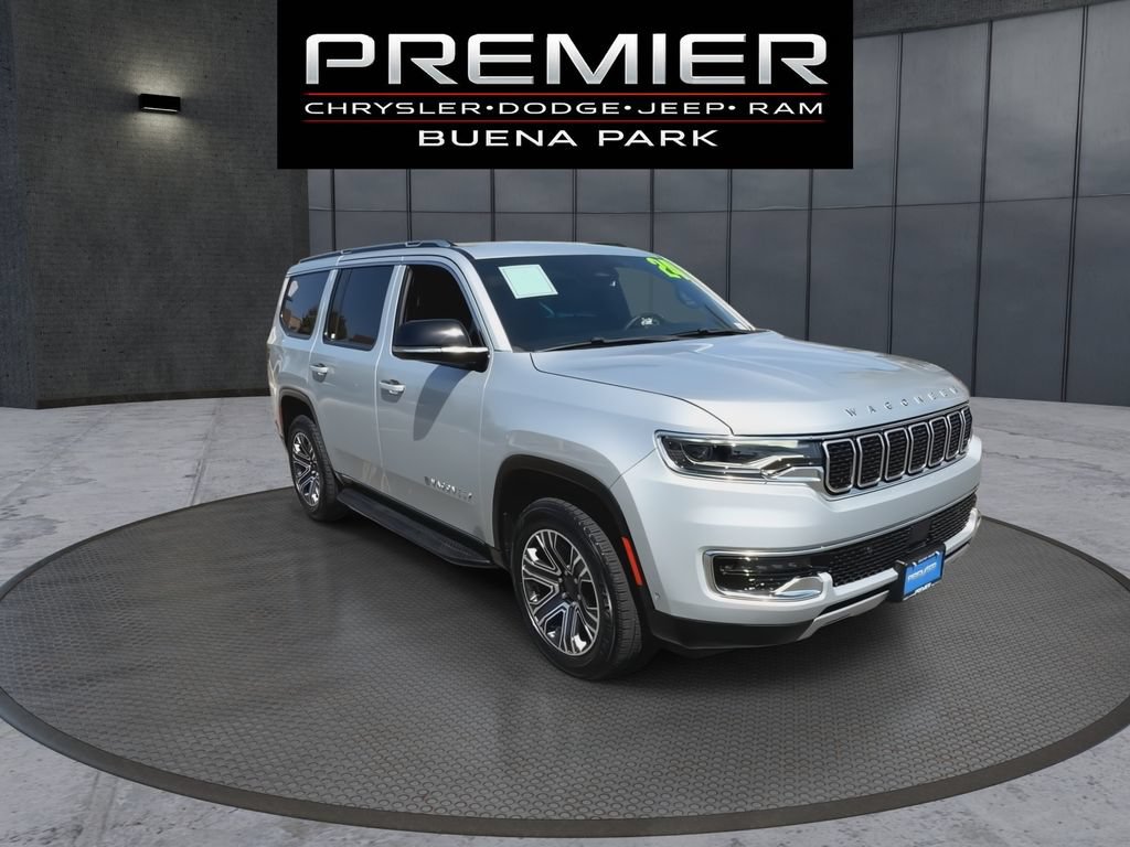 Certified 2024 Jeep Wagoneer Series II w/ Flexible Seating Group RWD video 2