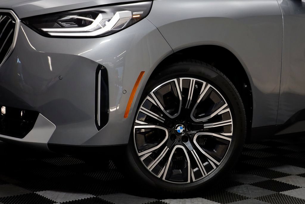 New 2026 BMW X3 xDrive30 w/ Premium Package AWD/4WD image 3