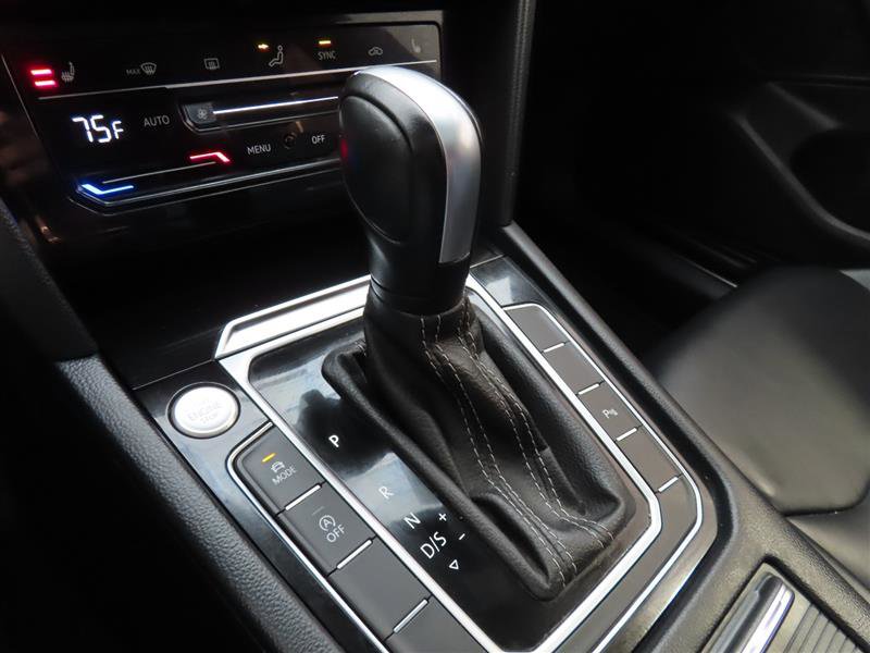 Used 2023 Volkswagen Arteon SEL w/ Arteon MDO Package AWD/4WD image 30