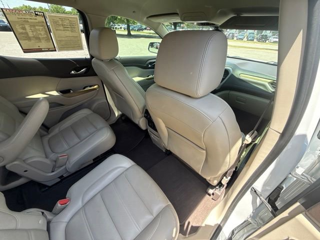 Used 2019 GMC Acadia Denali FWD image 17