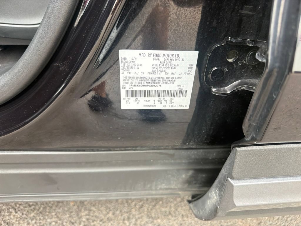Used 2023 Ford Explorer XLT w/ Equipment Group 202A AWD/4WD image 56