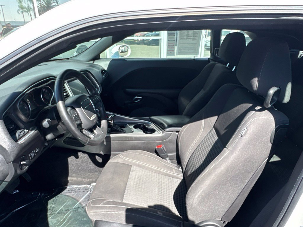 Used 2019 Dodge Challenger SXT RWD image 11