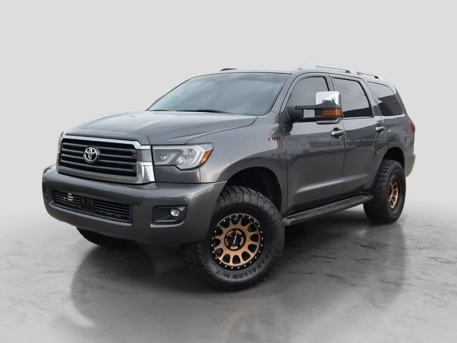 Used 2019 Toyota Sequoia SR5 AWD/4WD image 1