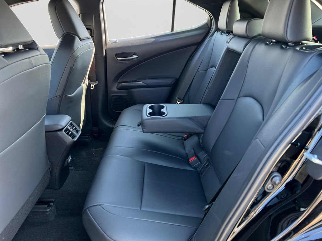 New 2025 Lexus UX 300h AWD image 8
