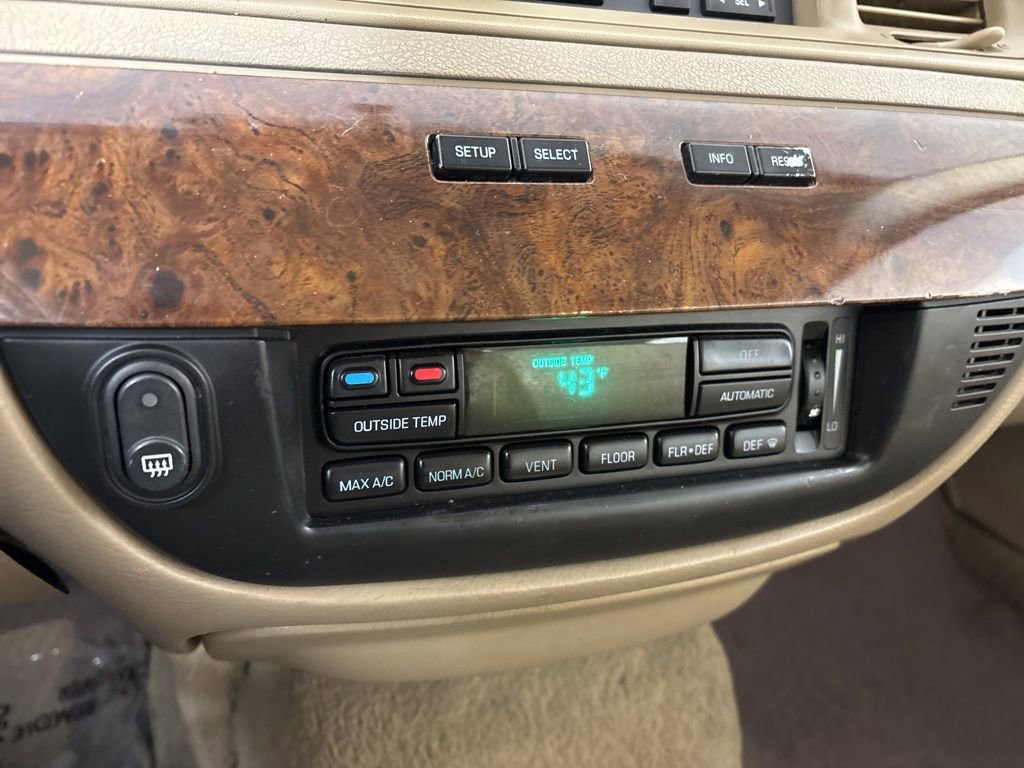 Used 2010 Mercury Grand Marquis LS image 21