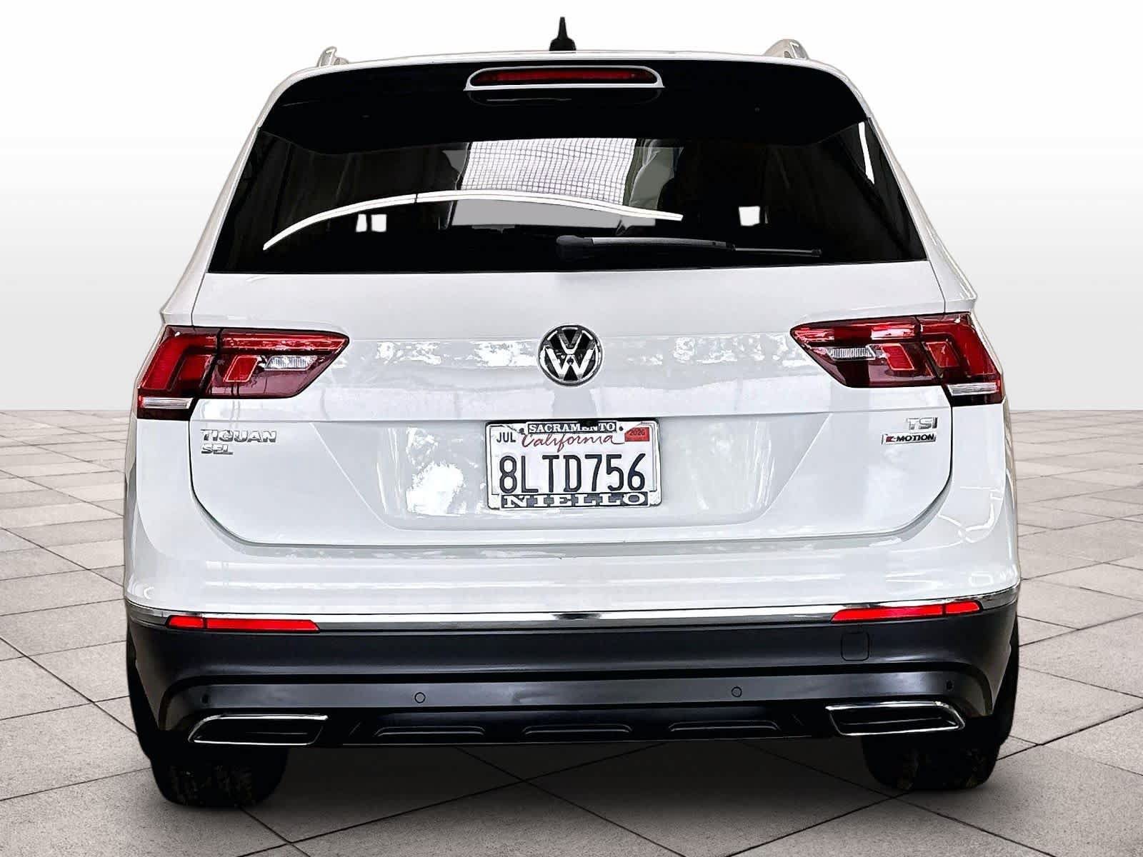 Used 2018 Volkswagen Tiguan SEL Premium AWD/4WD image 8