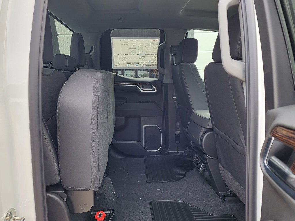 New 2026 GMC Sierra 1500 Elevation image 44