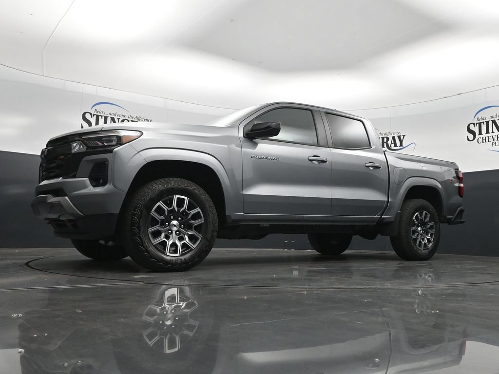 Used 2023 Chevrolet Colorado Z71 w/ Z71 Convenience Package 2 AWD/4WD image 28