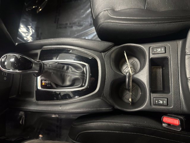Used 2018 Nissan Rogue SL FWD image 15
