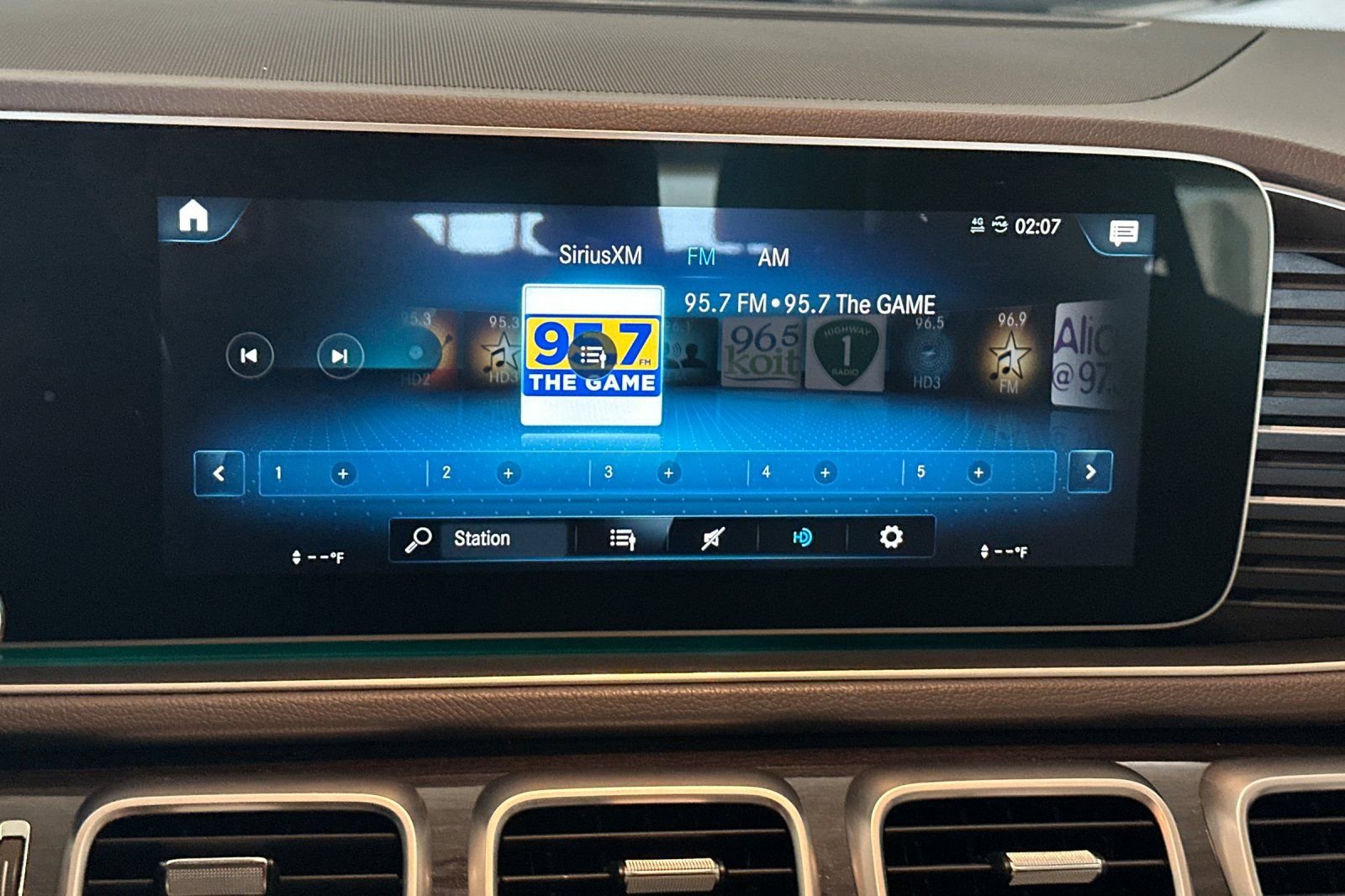 Used 2020 Mercedes-Benz GLE 350 4MATIC image 24