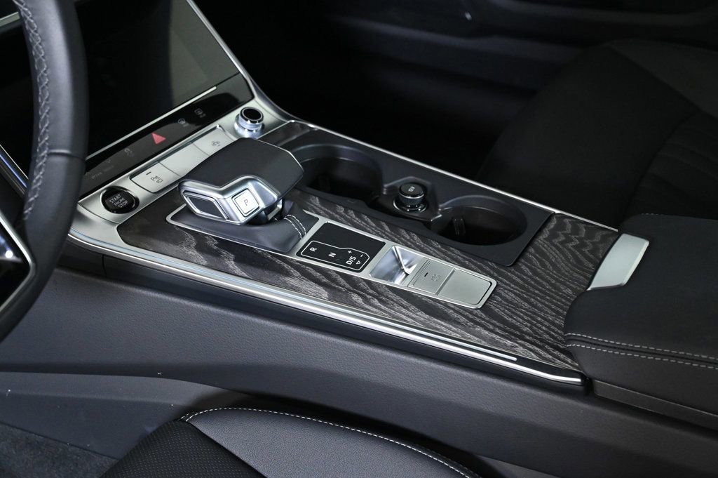 Certified 2025 Audi A6 3.0T Premium w/ Convenience Plus Package image 20