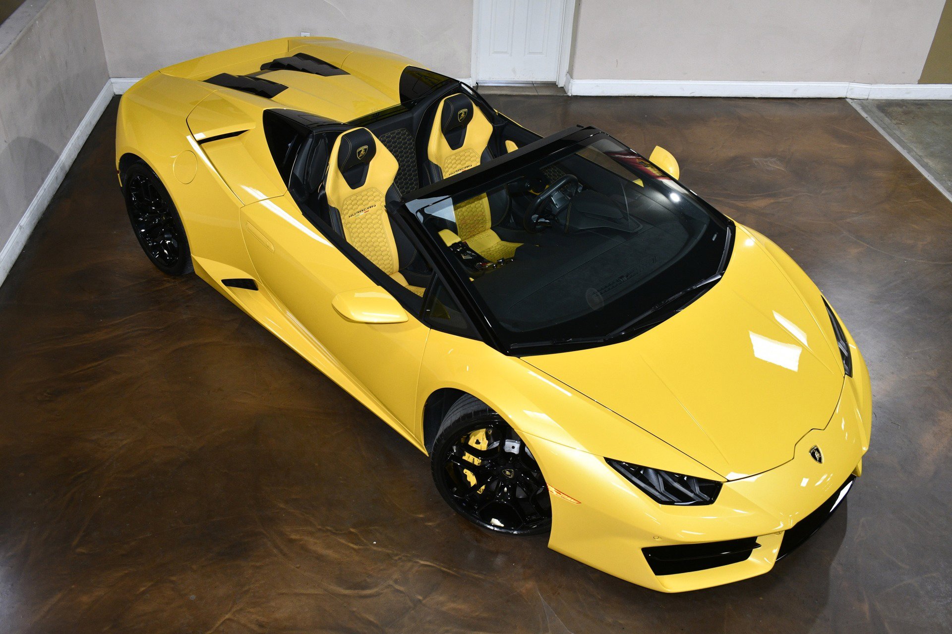 Used 2018 Lamborghini Huracan LP 580-2 image 72