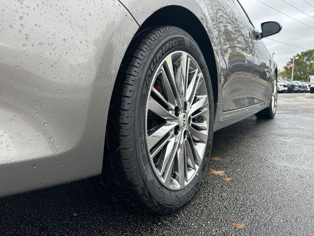 Used 2016 Kia Optima SX w/ Chrome Wheel Package image 6