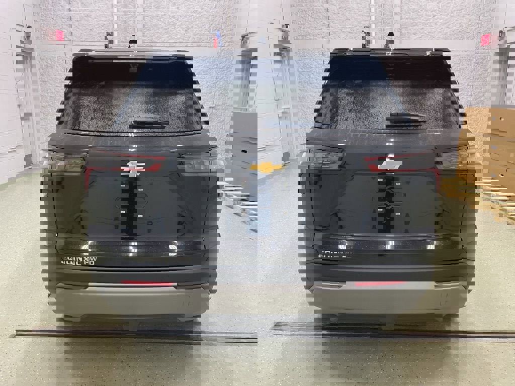 New 2026 Chevrolet Equinox LT w/ Convenience Package II image 4