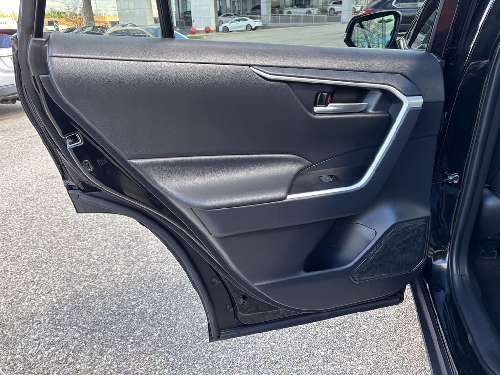 Used 2025 Toyota RAV4 XLE w/ Weather Package image 44