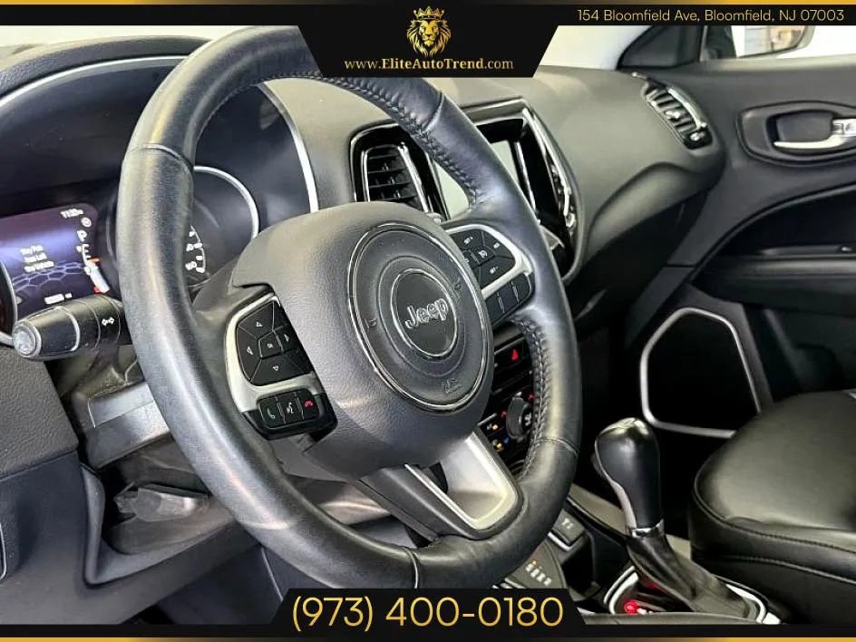 Used 2018 Jeep Compass Latitude w/ Popular Equipment Group image 9