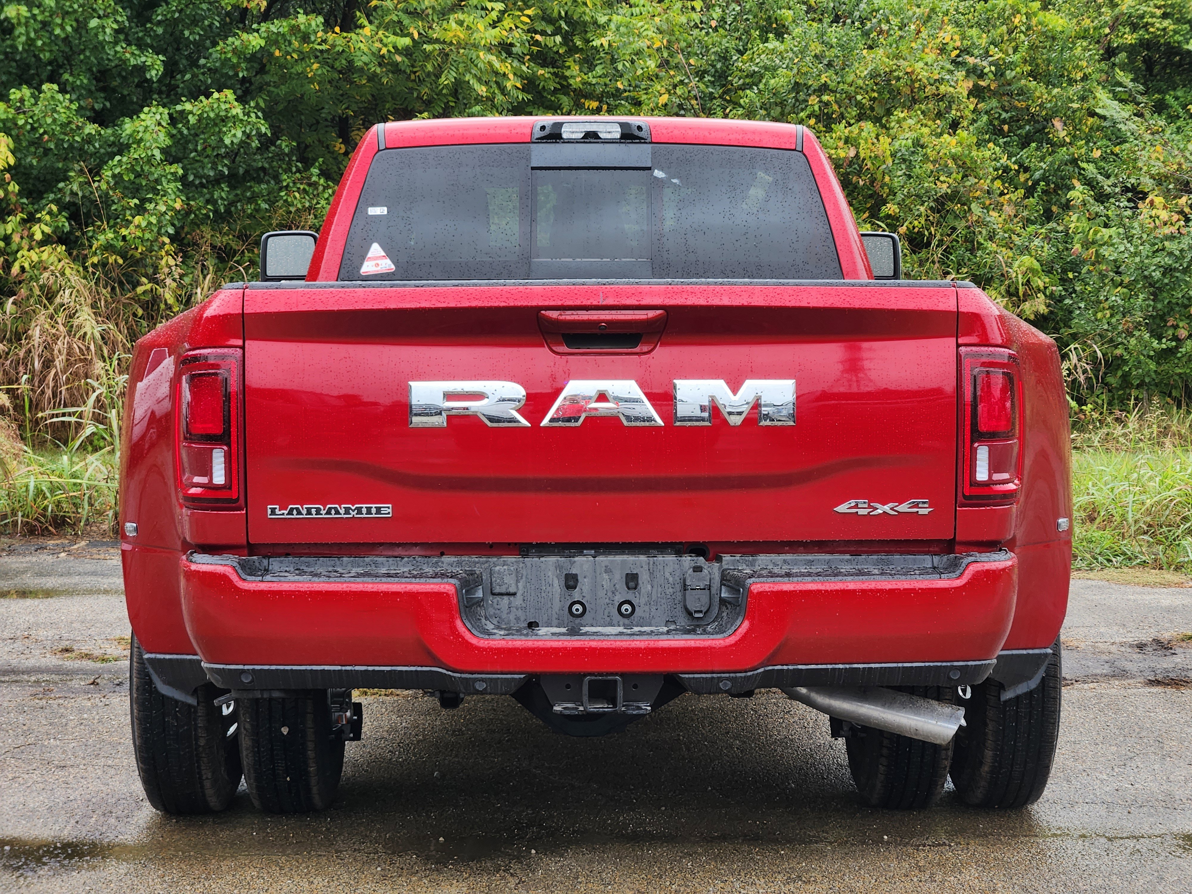 New 2026 RAM 3500 Laramie w/ Max Tow Package image 15