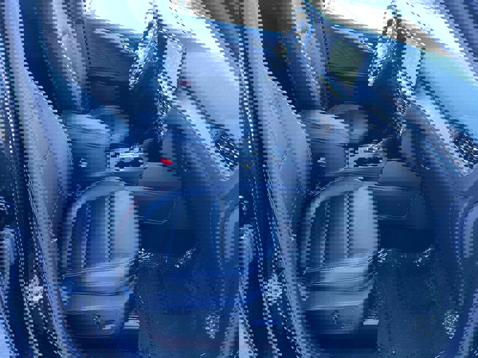 Used 2025 Ford Escape Platinum AWD/4WD image 21