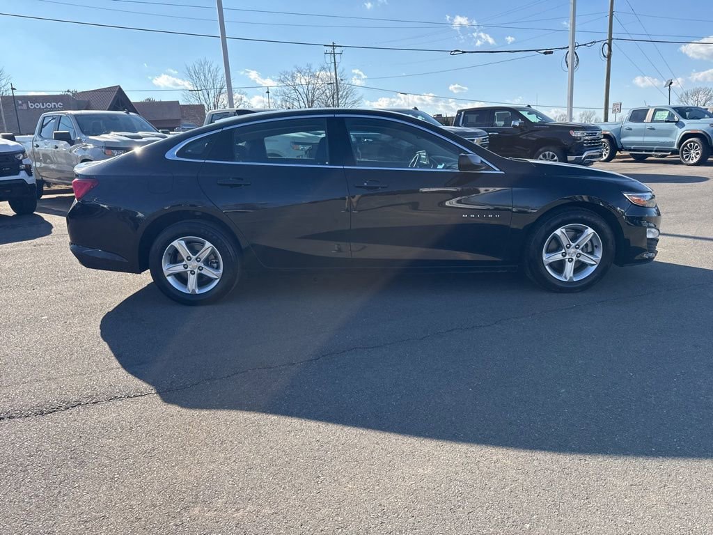 Used 2024 Chevrolet Malibu LT image 6