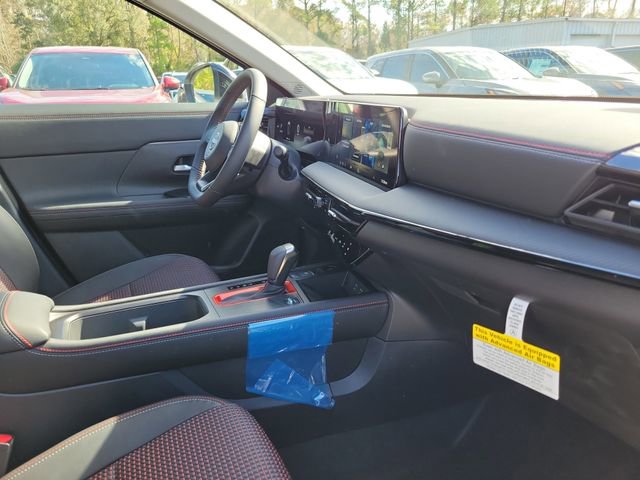 New 2026 Nissan Kicks SR FWD image 29