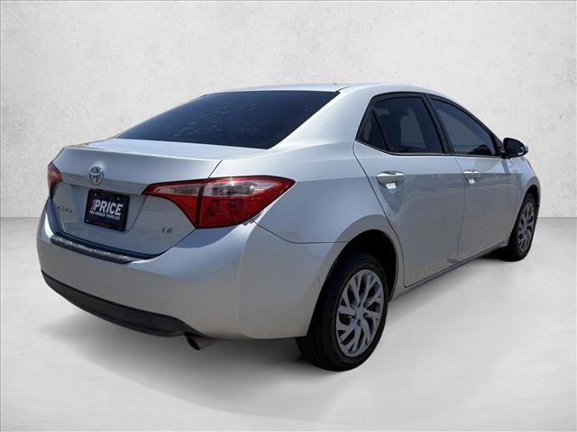 Used 2017 Toyota Corolla LE w/ Carpet Mat Package (TMS) FWD image 5