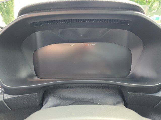 Used 2021 Volvo XC40 T5 R-Design image 40