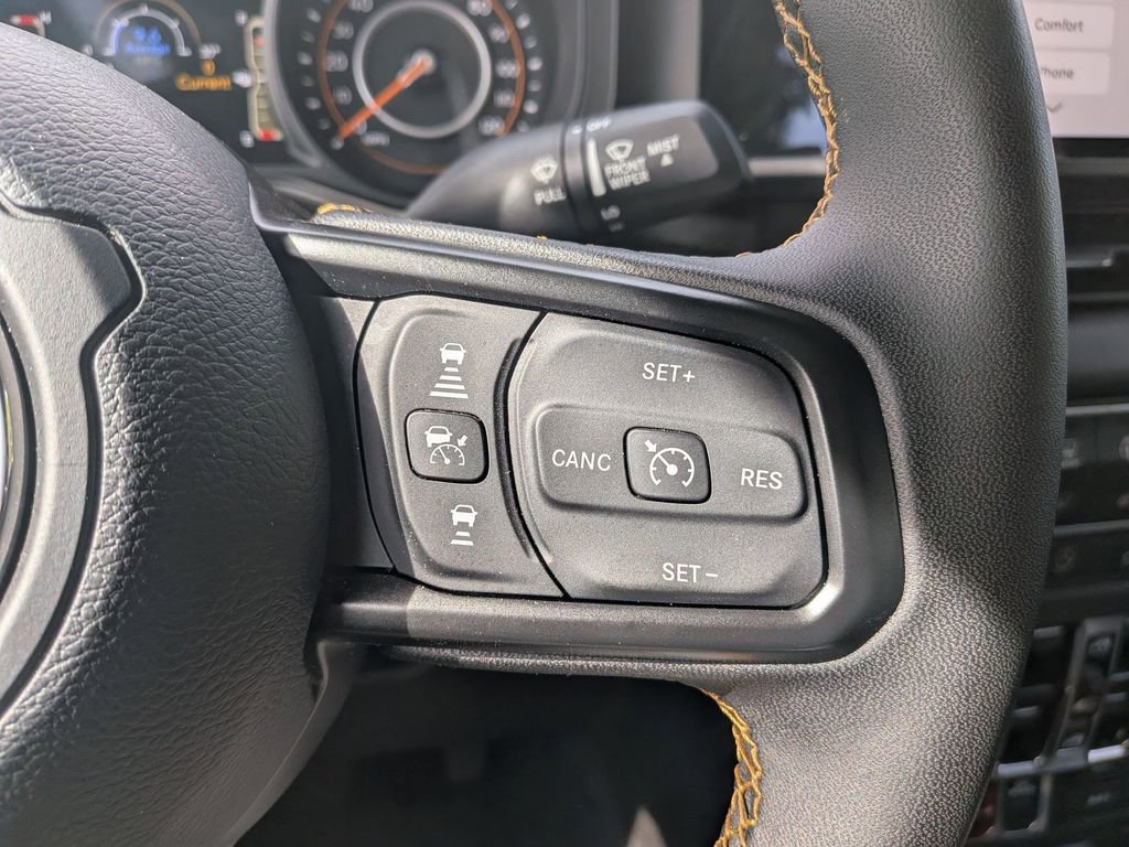 Used 2024 Jeep Wrangler Unlimited Sport AWD/4WD image 21