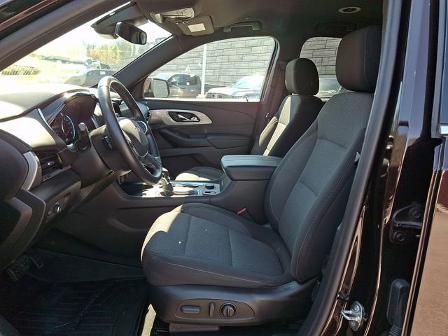 Used 2022 Chevrolet Traverse LT image 14