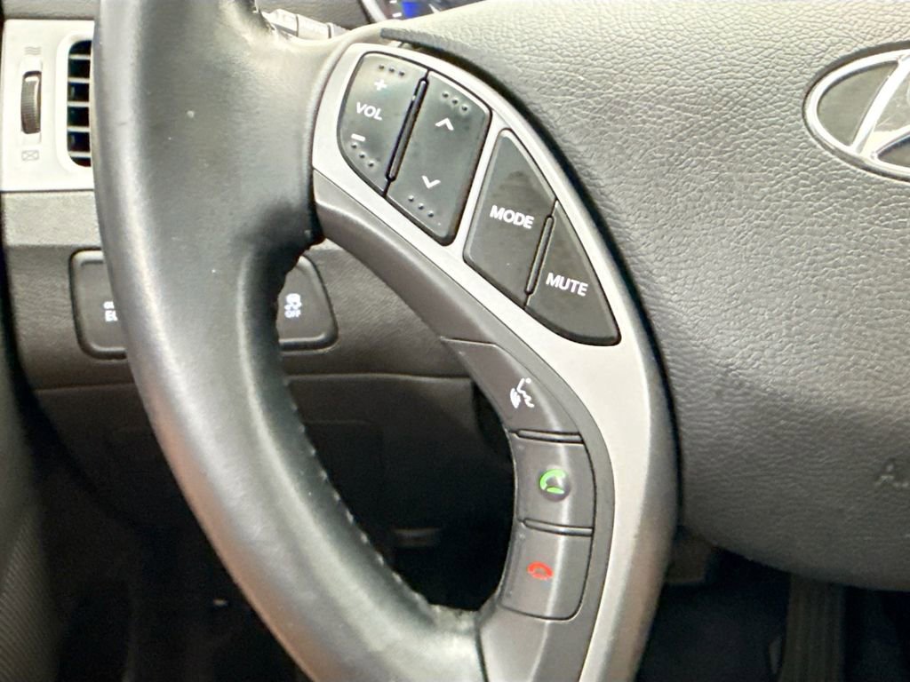 Used 2016 Hyundai Elantra Value Edition FWD image 11