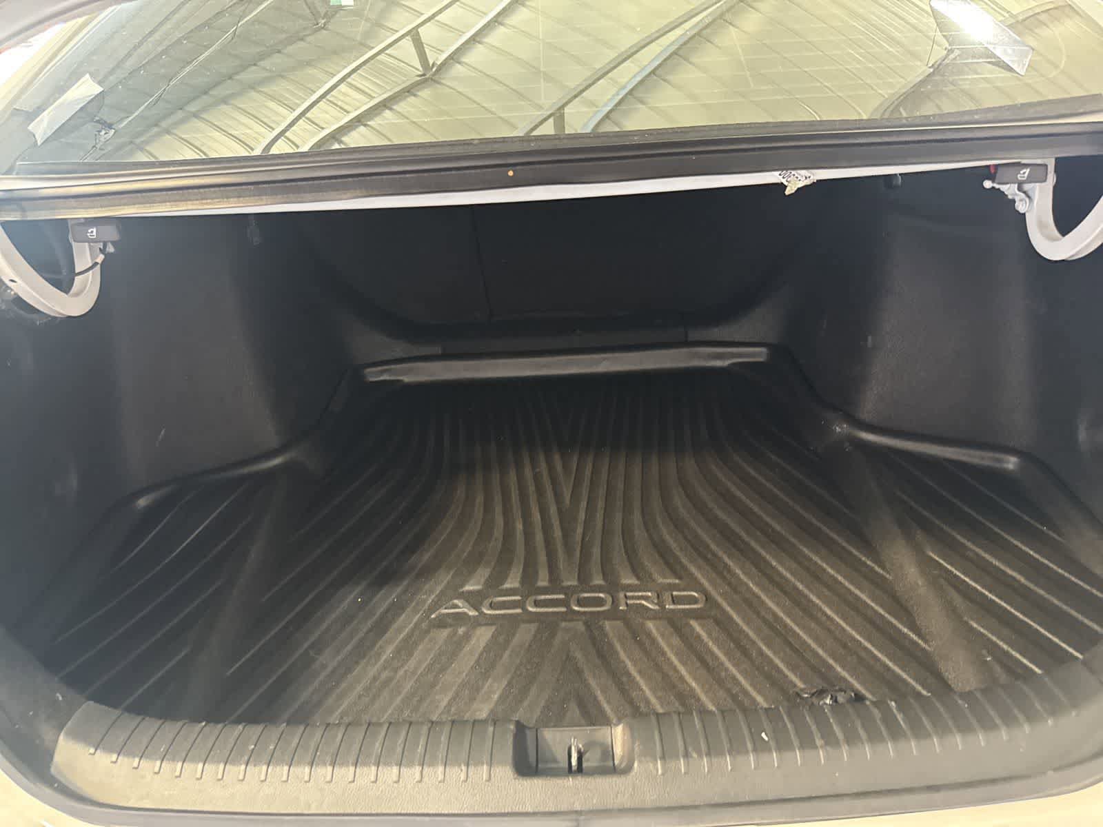 Used 2023 Honda Accord Sport image 16