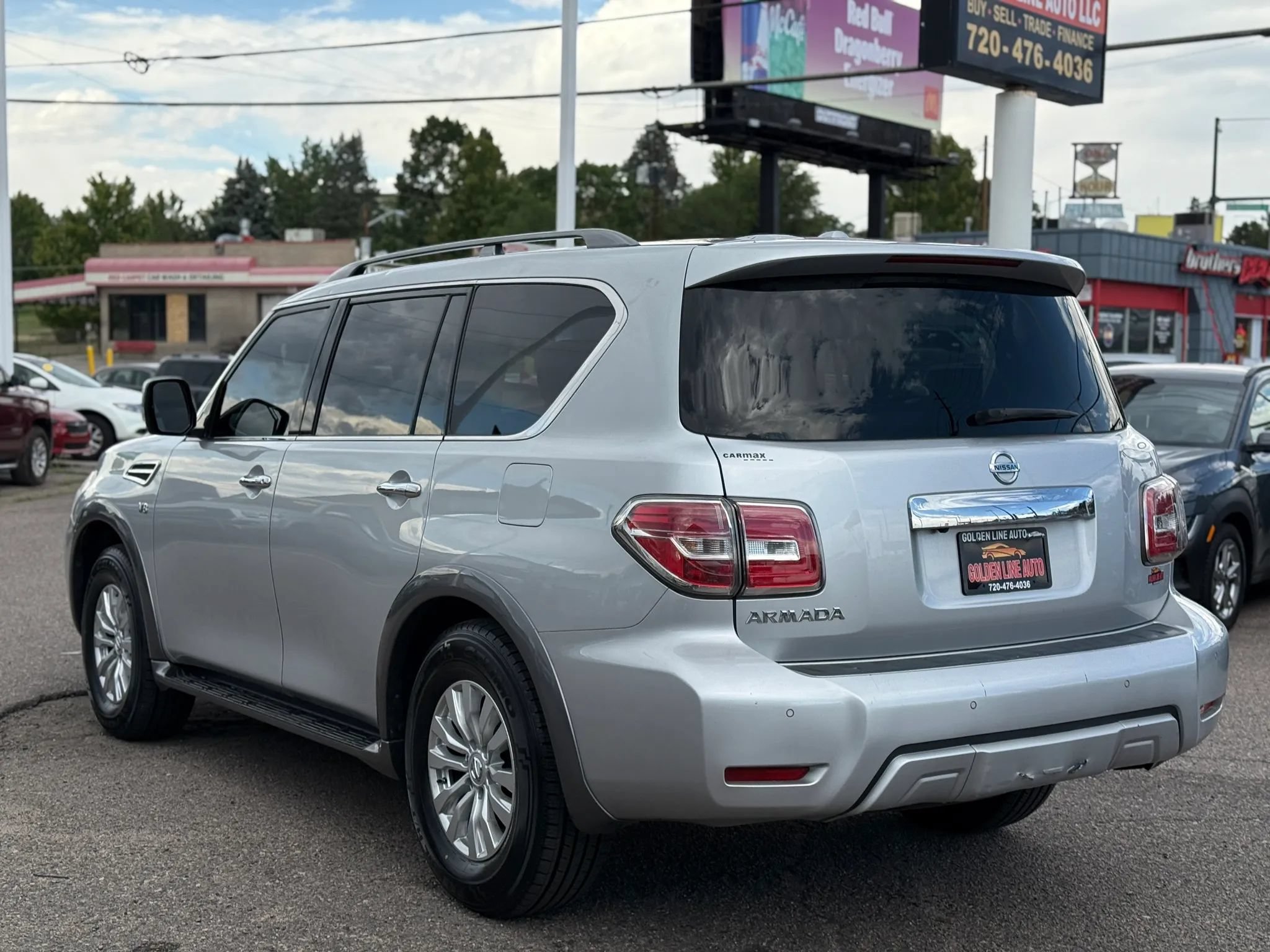 Used 2017 Nissan Armada SV w/ Driver Package AWD/4WD image 5