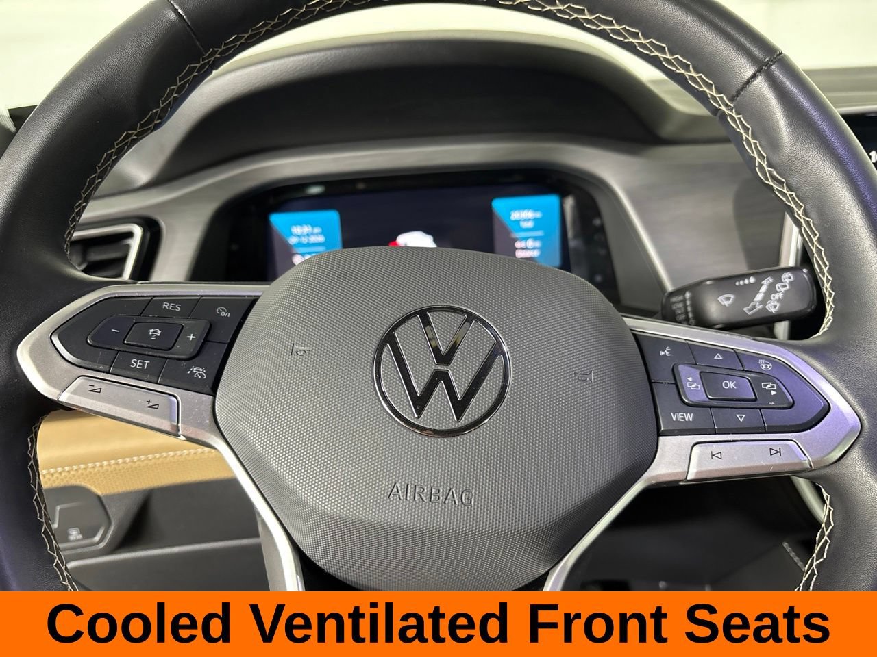 Used 2025 Volkswagen Atlas Cross Sport SE FWD image 15