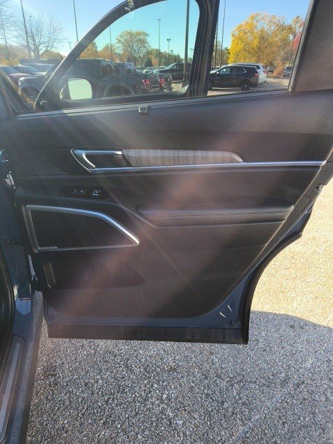 Used 2023 Kia Telluride SX Prestige image 18
