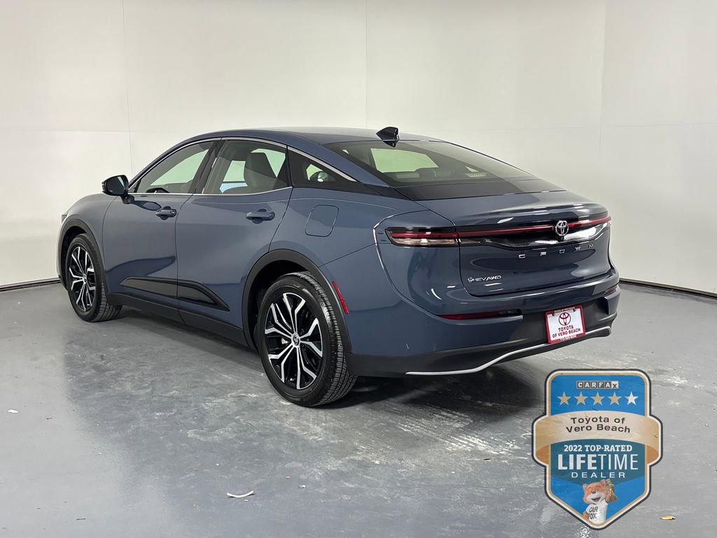 Certified 2026 Toyota Crown XLE image 4