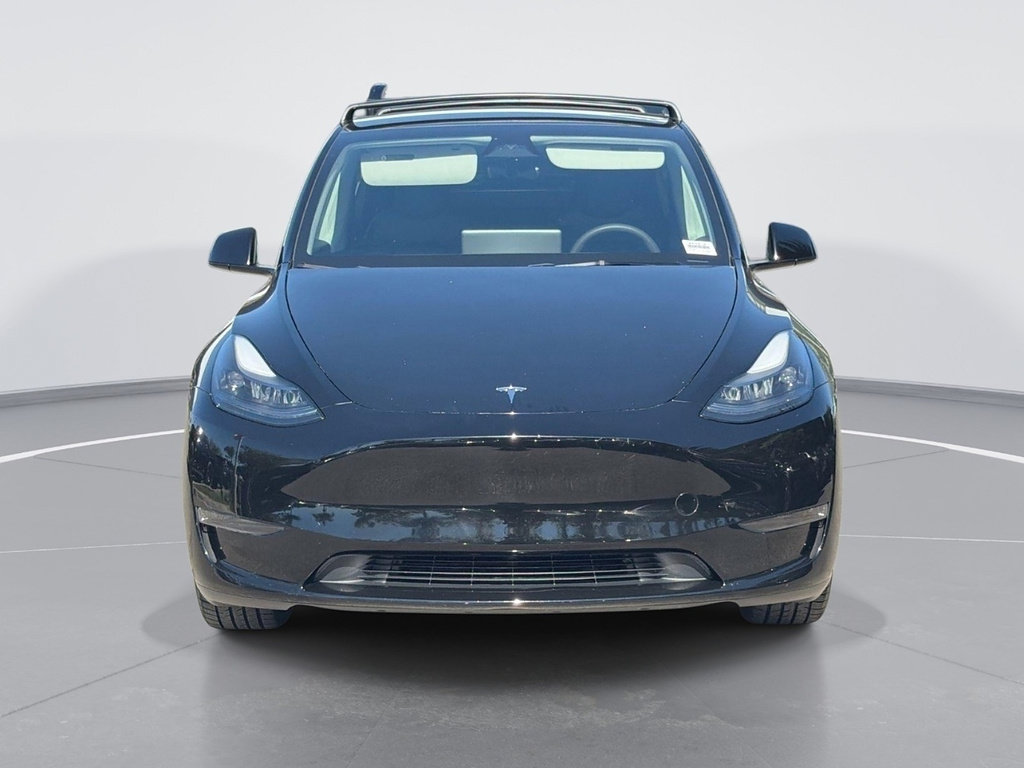 Used 2024 Tesla Model Y Long Range RWD image 2