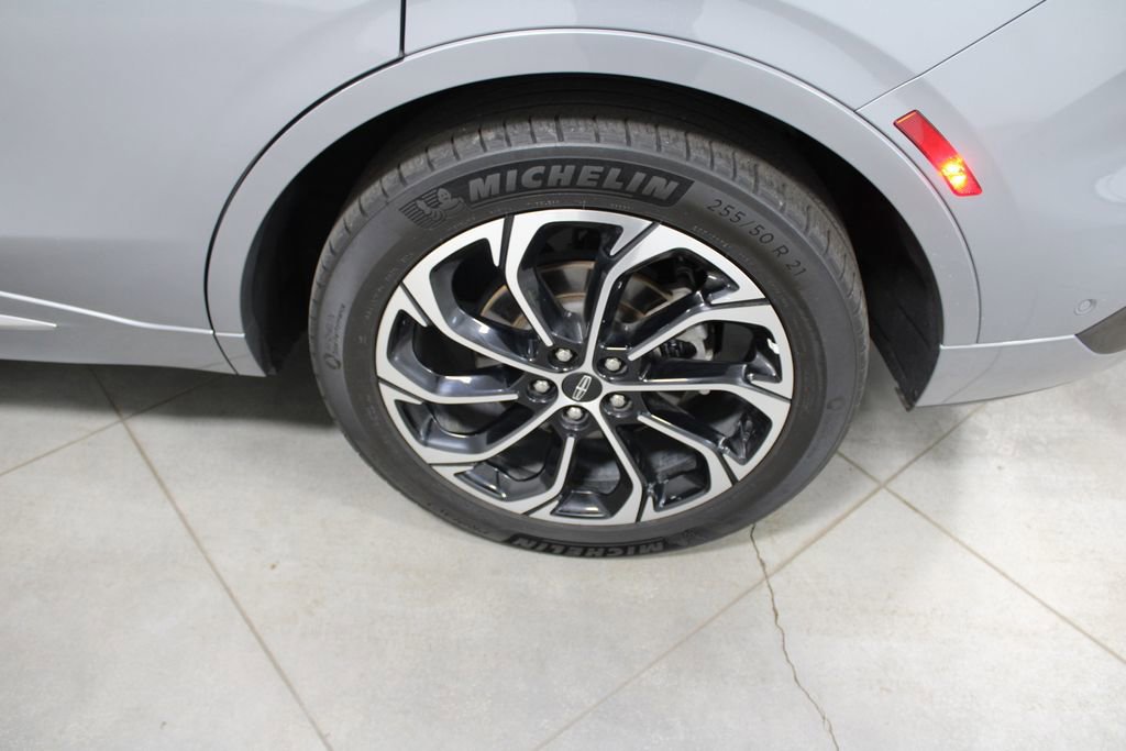 Used 2024 Lincoln Nautilus Reserve image 57