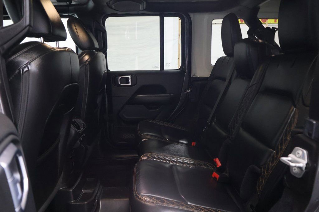 Used 2021 Jeep Wrangler Unlimited Sahara image 15