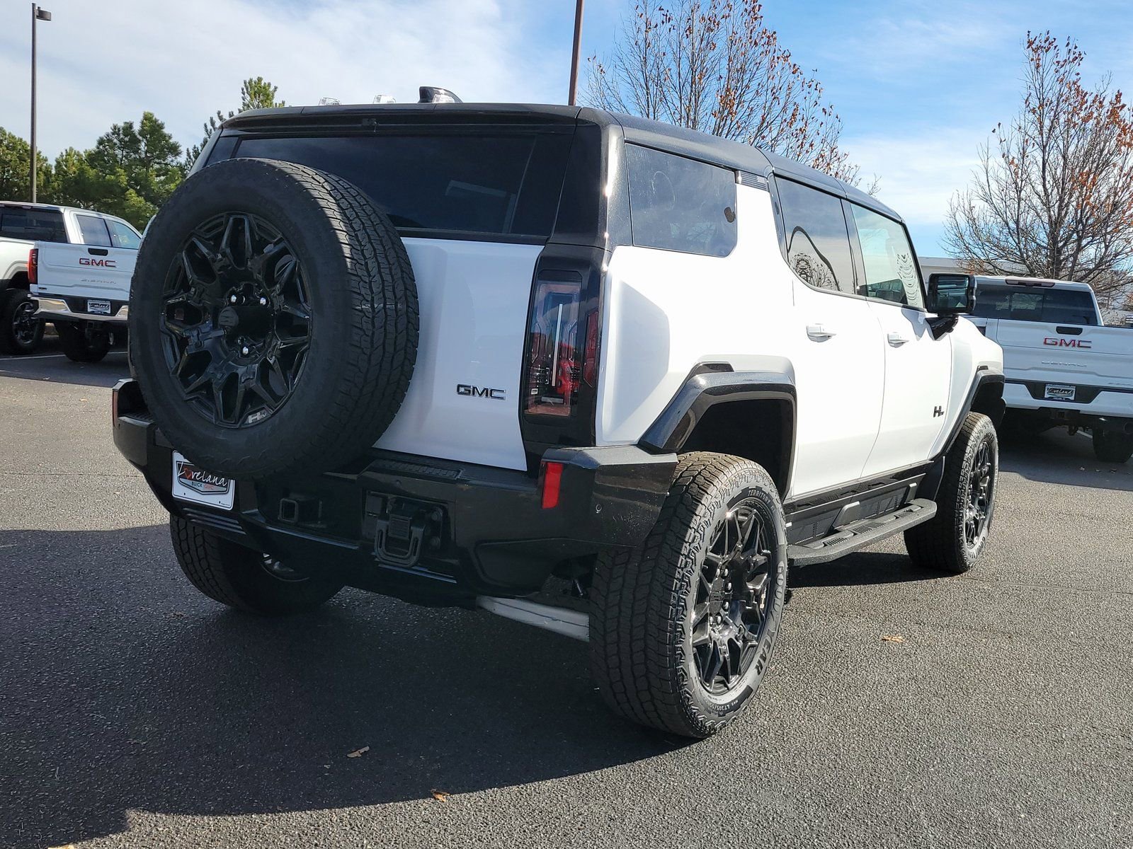 New 2026 GMC Hummer EV SUV w/ LPO, Dark Essentials Package image 3