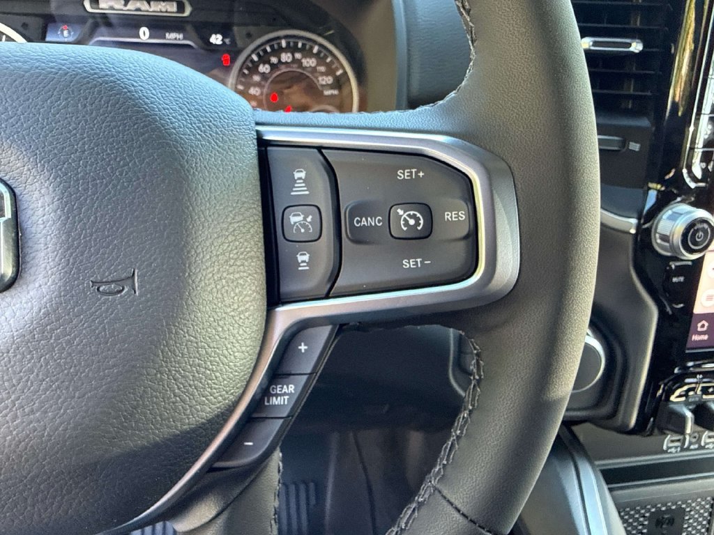 New 2026 RAM 1500 Big Horn AWD/4WD image 24