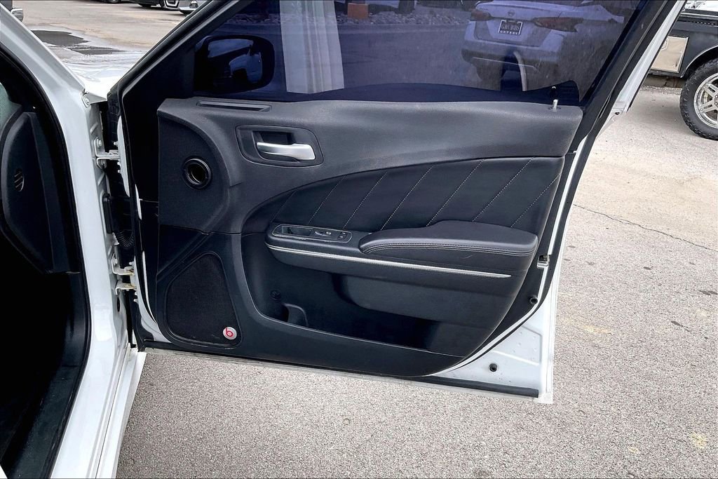 Used 2018 Dodge Charger R/T Scat Pack RWD image 26