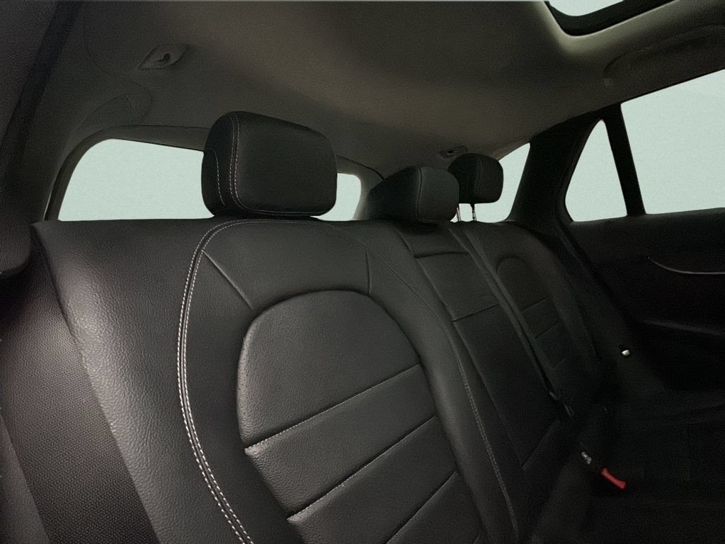 Used 2016 Mercedes-Benz GLC 300 4MATIC image 17