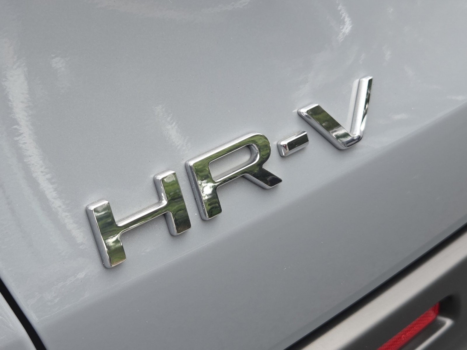 Used 2024 Honda HR-V Sport image 14