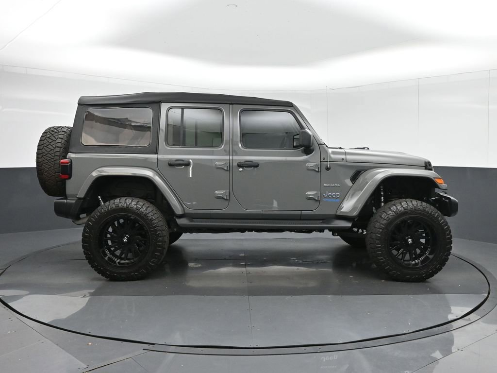 Used 2021 Jeep Wrangler Unlimited Sahara w/ Cold Weather Group image 8