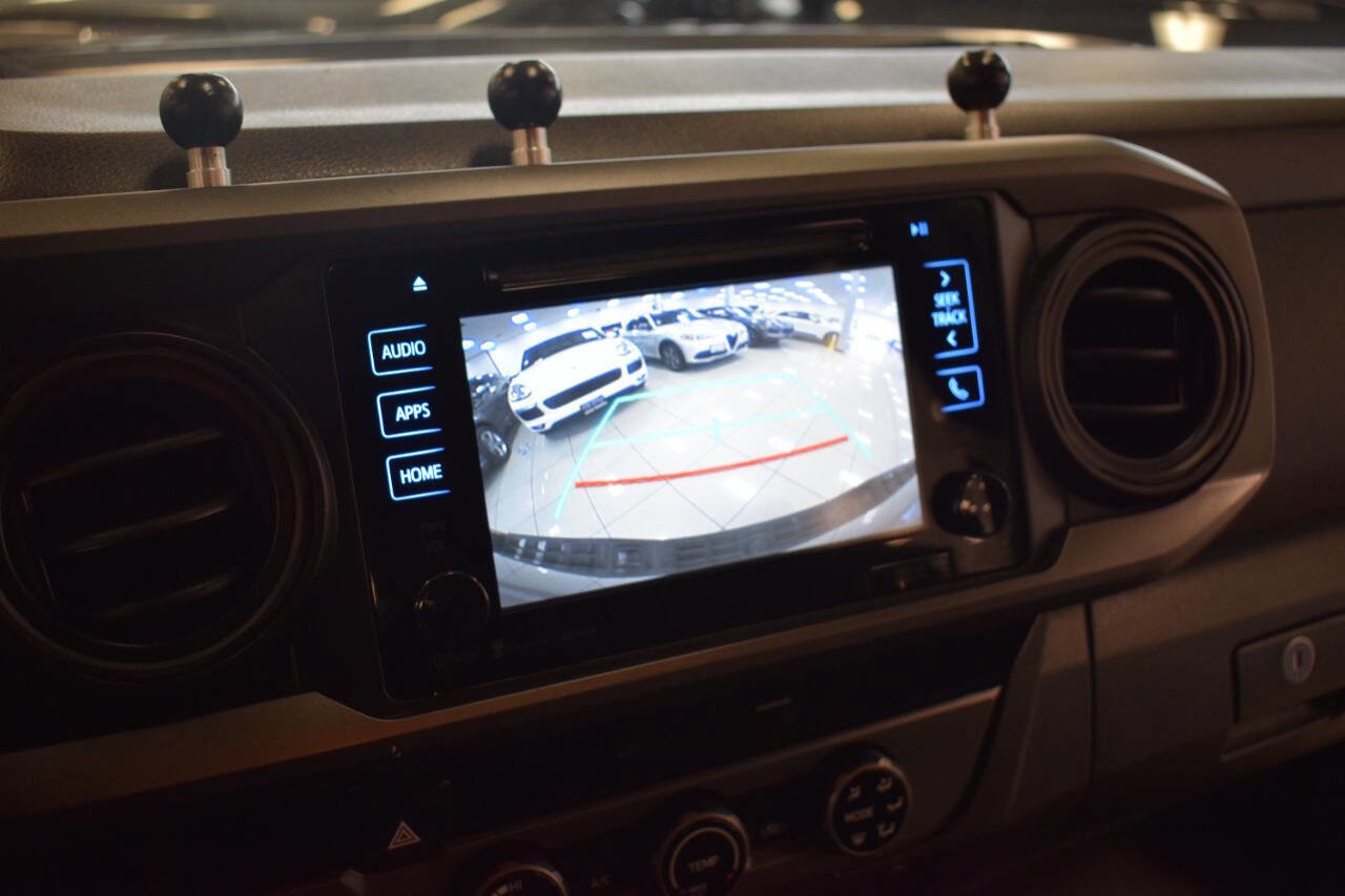 Used 2017 Toyota Tacoma TRD Off-Road image 61